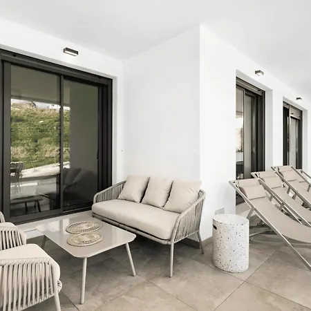 Vivi Homes - Solara Apartman Fuengirola