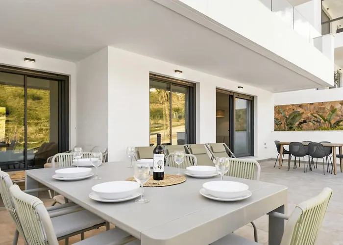 Vivi Homes - Solara Apartment