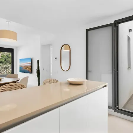 Vivi Homes - Solara